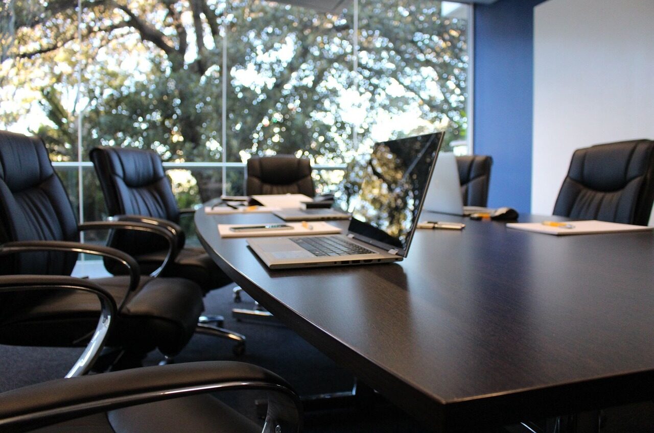 office, boardroom, meeting-1516329.jpg